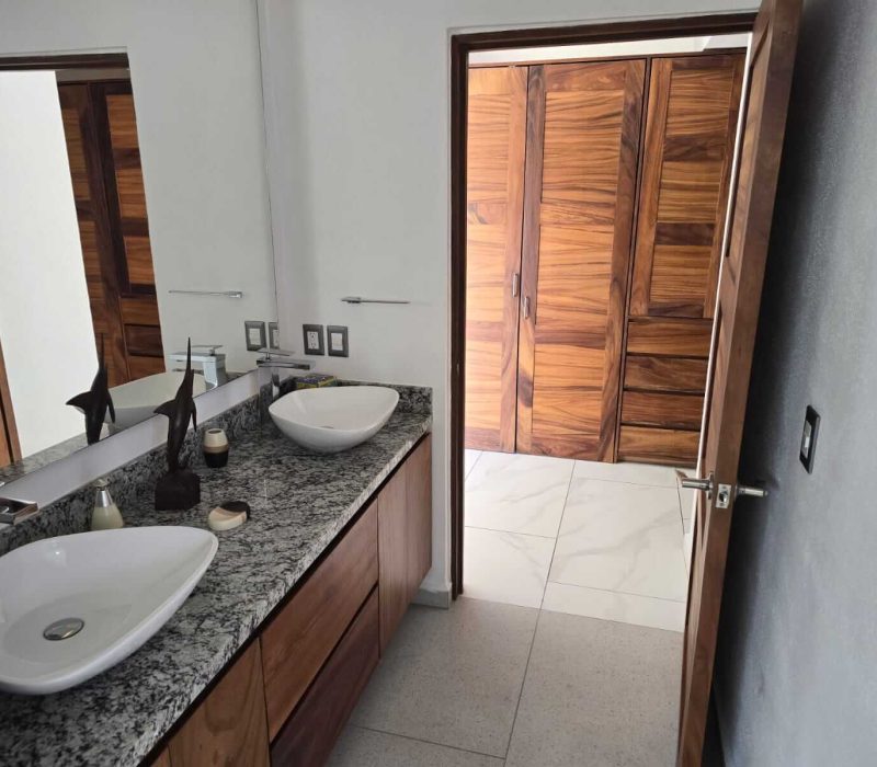 BAÑO RECÁMARA PRINCIPAL 5